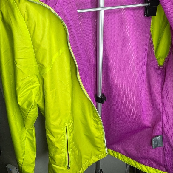 New Balance windbreaker Jacket Neon and Purple color  size medium with hoodie. - Picture 4 of 5
